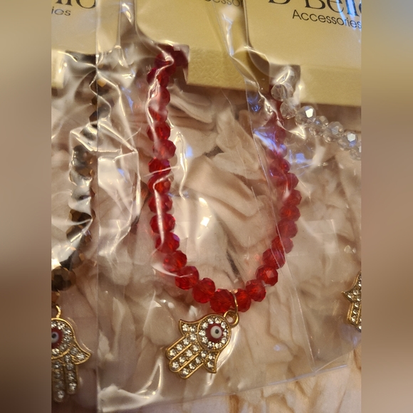 D'Bello Accessories - bracelets - Hand of Hamsa - Picture 3 of 7